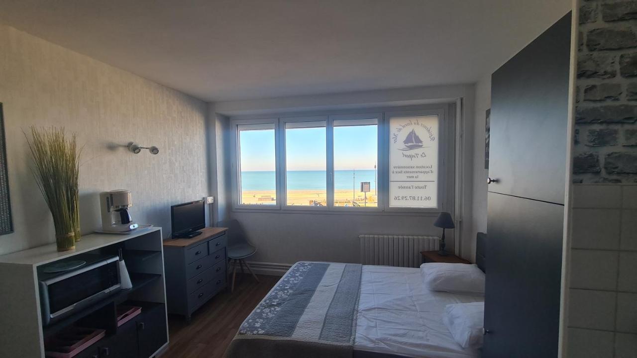 Residence Du Bord De Mer 9 Appartements Avec Une Vraie Vue Mer Le Tréport Εξωτερικό φωτογραφία