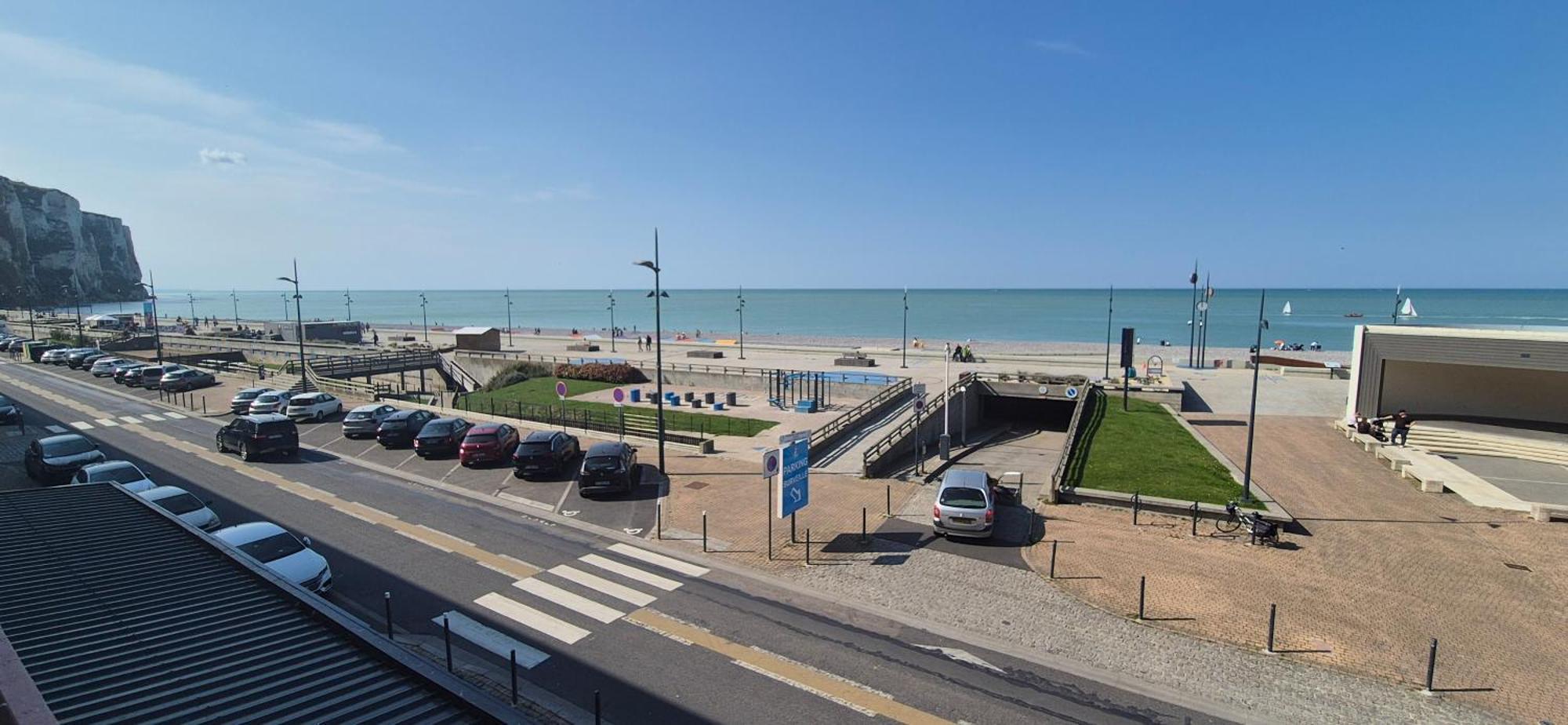 Residence Du Bord De Mer 9 Appartements Avec Une Vraie Vue Mer Le Tréport Εξωτερικό φωτογραφία