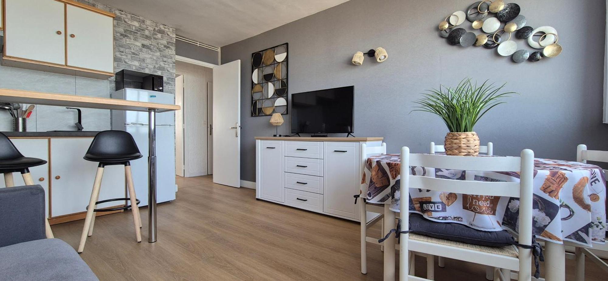 Residence Du Bord De Mer 9 Appartements Avec Une Vraie Vue Mer Le Tréport Εξωτερικό φωτογραφία