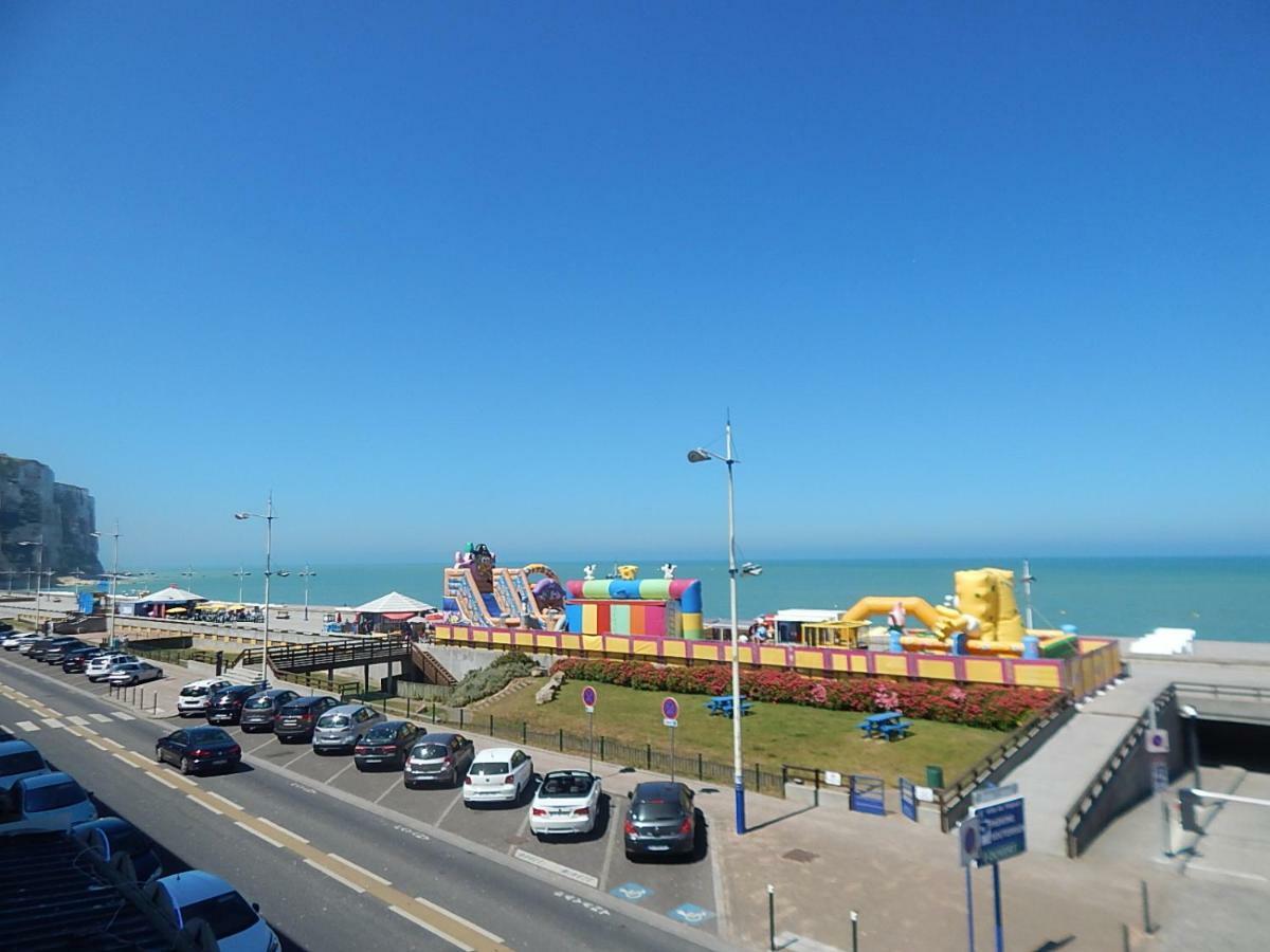 Residence Du Bord De Mer 9 Appartements Avec Une Vraie Vue Mer Le Tréport Εξωτερικό φωτογραφία